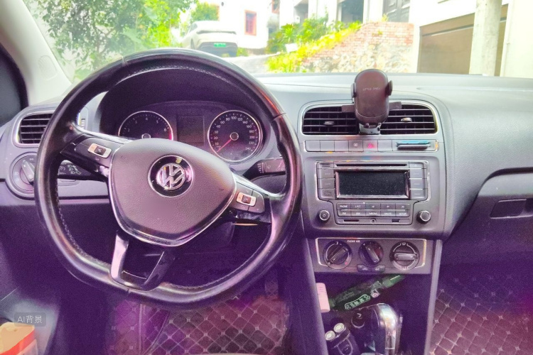 Volkswagen Polo 2016 #11 Volkswagen Polo 2016 car image #11