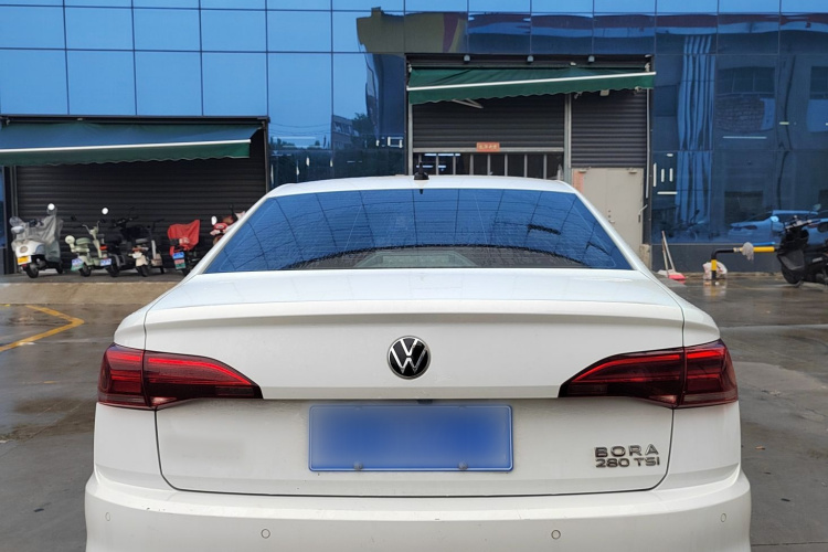 Volkswagen Bora 2021 car image #7