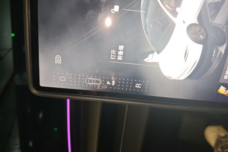 Tesla Model 3 2024 car image #14