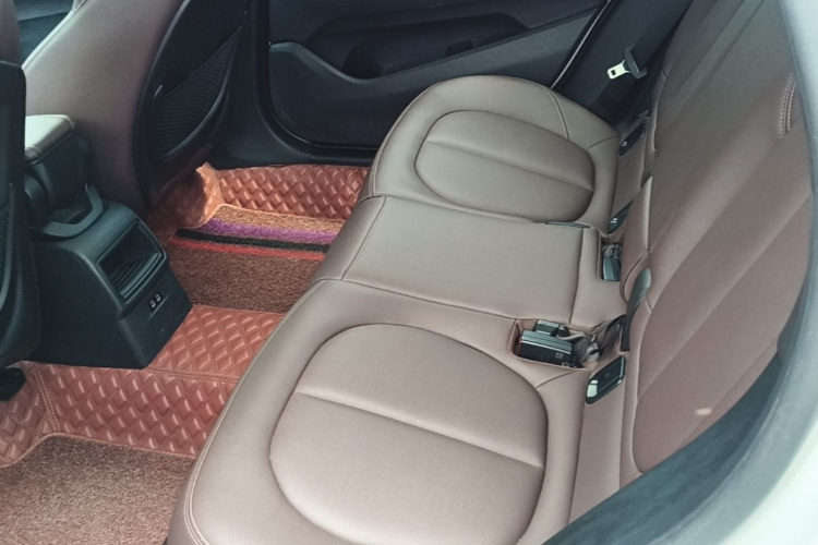 BMW X1 2019 car image #17