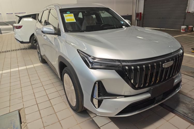 GEELY Boyue L 2026 image de voiture #4