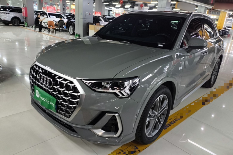 Audi Q3 2024 #2 Audi Q3 2024 car image #2