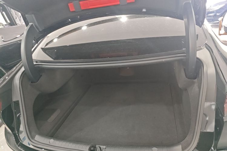 BYD Han 2024 immagine di auto #19