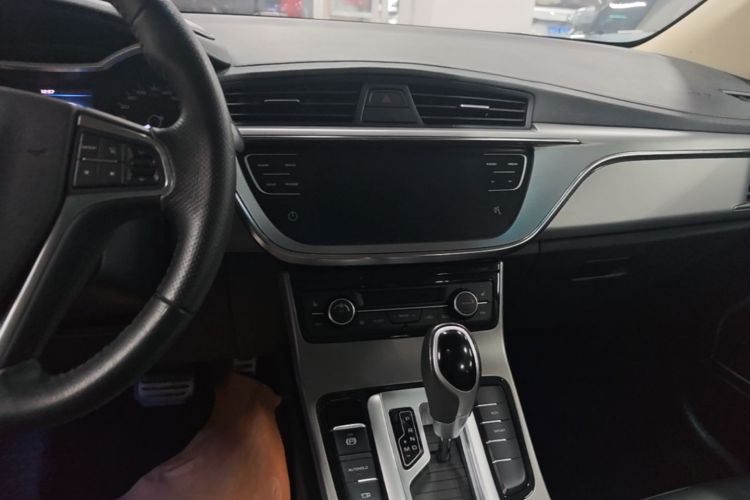 GEELY Emgrand GS 2019 imagem de carro #13