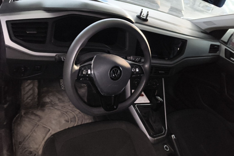 Volkswagen Polo 2023 #10 Volkswagen Polo 2023 car image #10