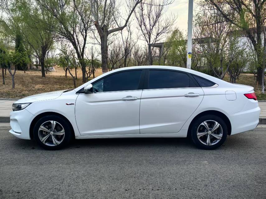 GEELY Emgrand GL 2018 imagen de coche #3