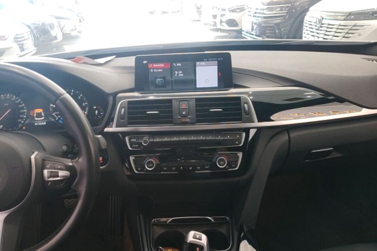 BMW 3 Series GT 2019 #13 BMW 3 Series GT 2019 car image #13