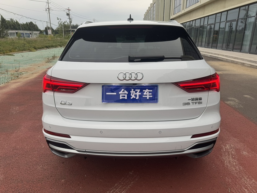 Audi Q3 2021 #8 Audi Q3 2021 car image #8