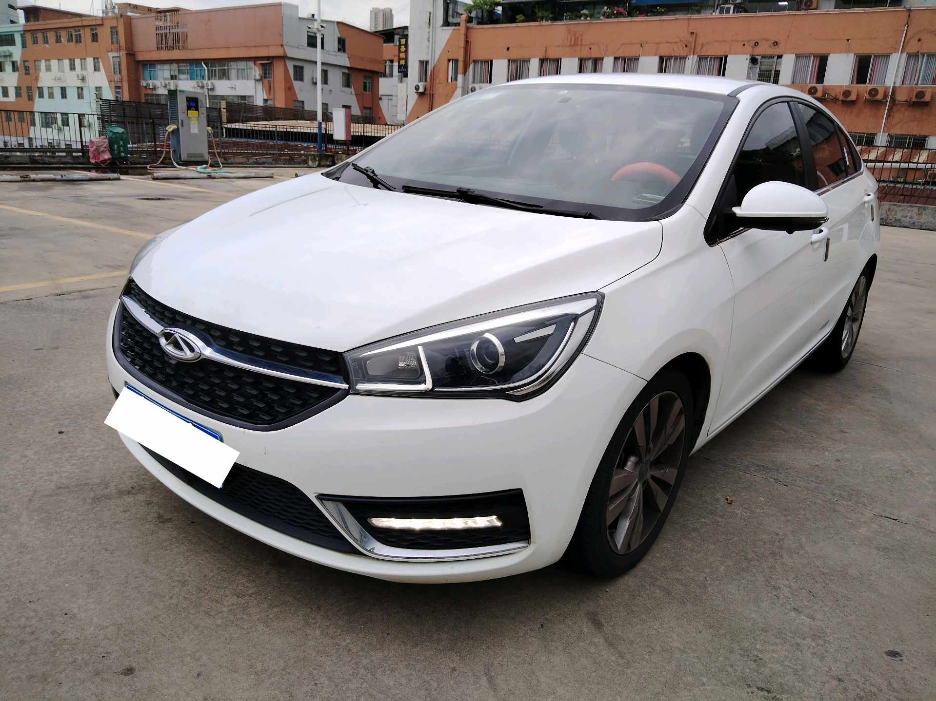 Chery Arrizo 5 2016 Chery Arrizo 5 2016 صورة سيارة