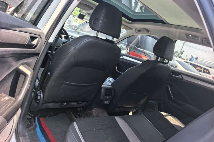Volkswagen Tharu 2021 image de voiture #11