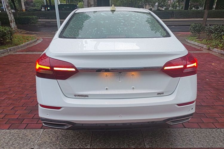 GEELY Emgrand 2021 #6 GEELY Emgrand 2021 imagen de coche #6