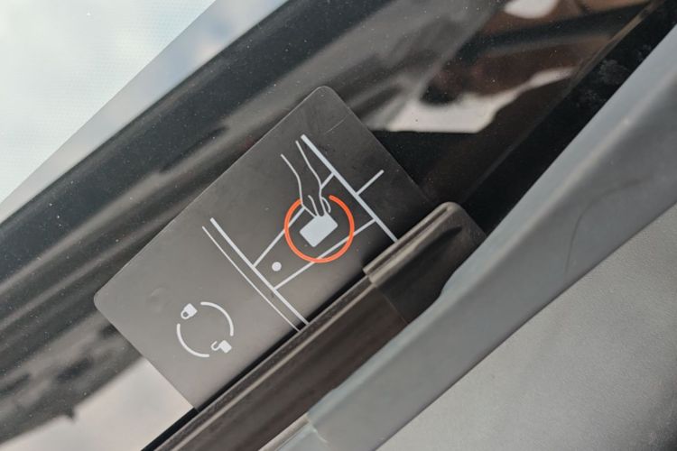 Tesla Model 3 2020 #9 Tesla Model 3 2020 car image #9