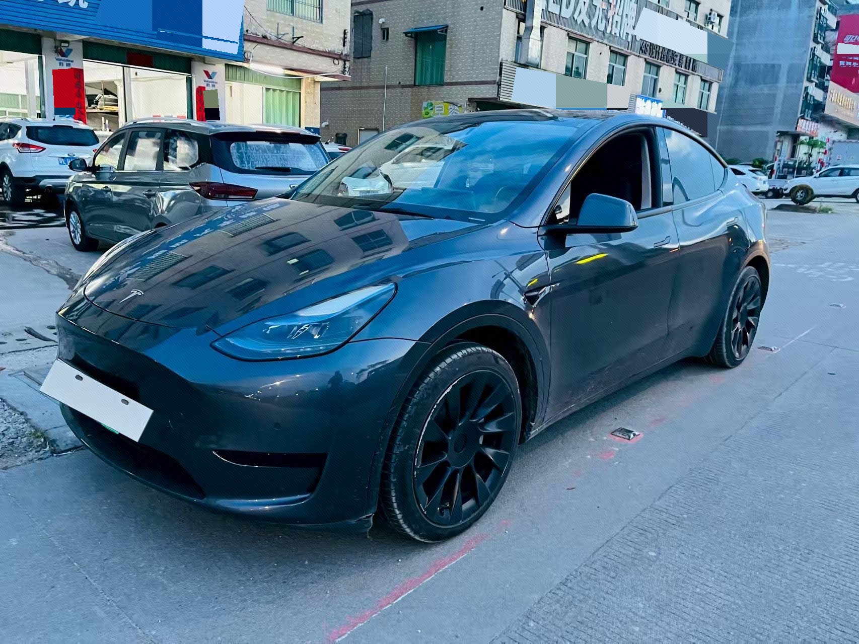Tesla Model Y 2022 Tesla Model Y 2022 car image
