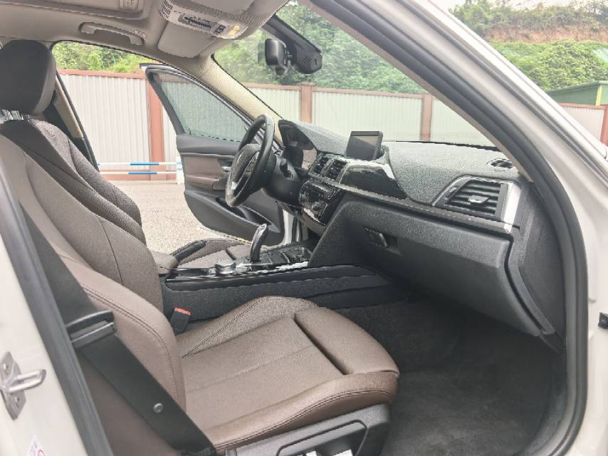 BMW 3 Series 2018 #6 BMW 3 Series 2018 imagen de coche #6