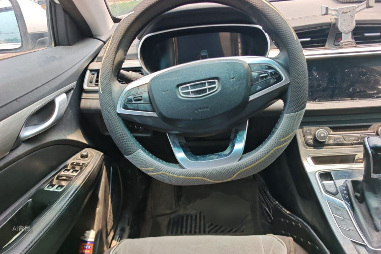 GEELY Emgrand 2020 car image #12