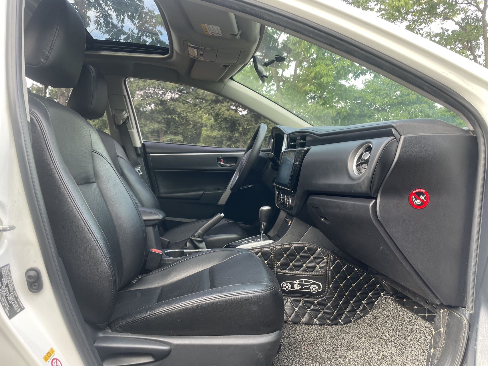 Toyota Corolla 2018 car image #15