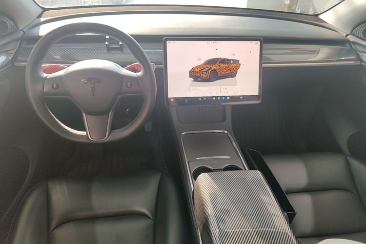 Tesla Model Y 2002 #10 Tesla Model Y 2002 car image #10