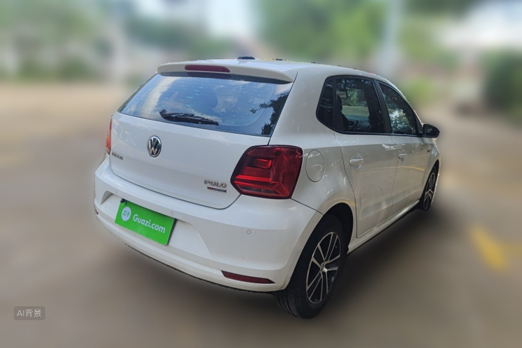 Volkswagen Polo 2015 car image #7