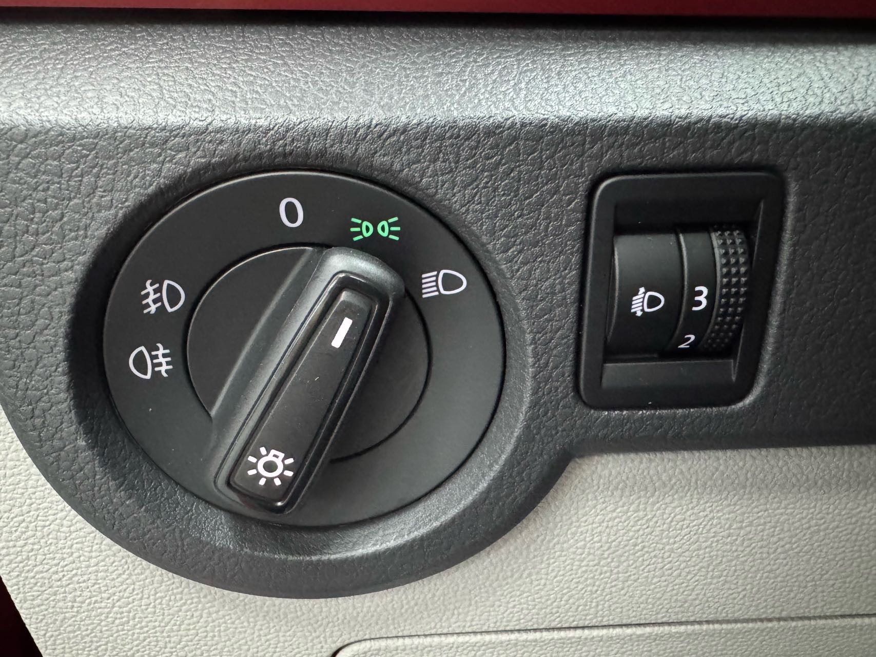 Volkswagen T-Cross 2023 car image #14