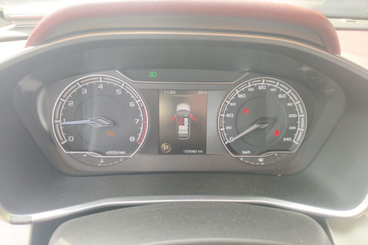 GEELY Coolray 2020 صورة سيارة #13