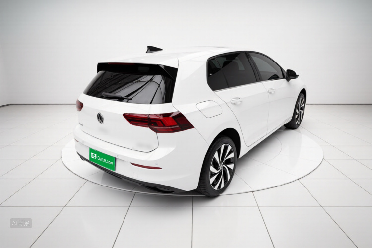 Volkswagen Golf 2025 car image #7