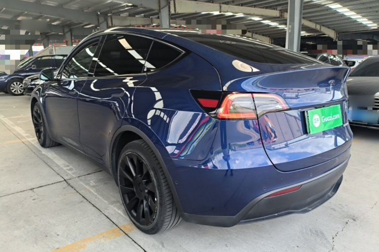 Tesla Model Y 2021 car image #5