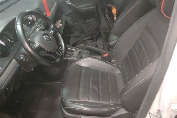 Volkswagen Lavida 2017 car image #15