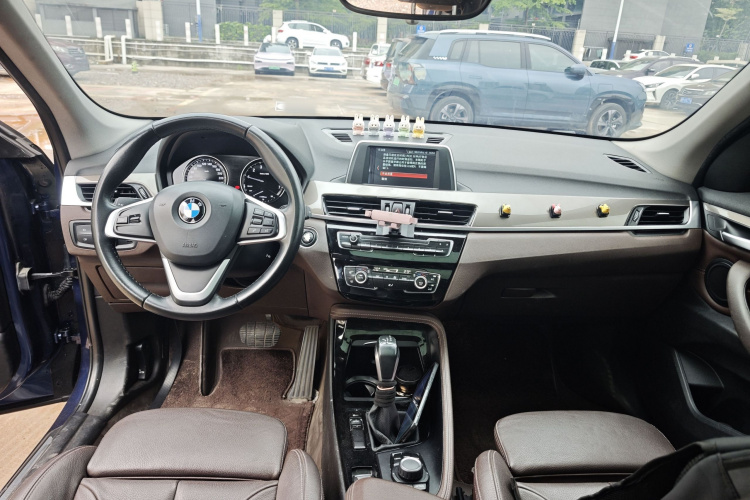 BMW X1 2018 #10 BMW X1 2018 car image #10