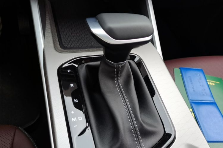GEELY Emgrand 2025 car image #16