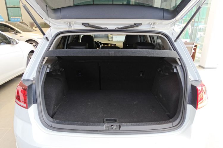 Volkswagen Golf 2020 #19 Volkswagen Golf 2020 صورة سيارة #19