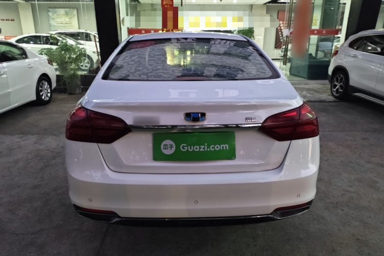 GEELY Emgrand 2018 car image #6