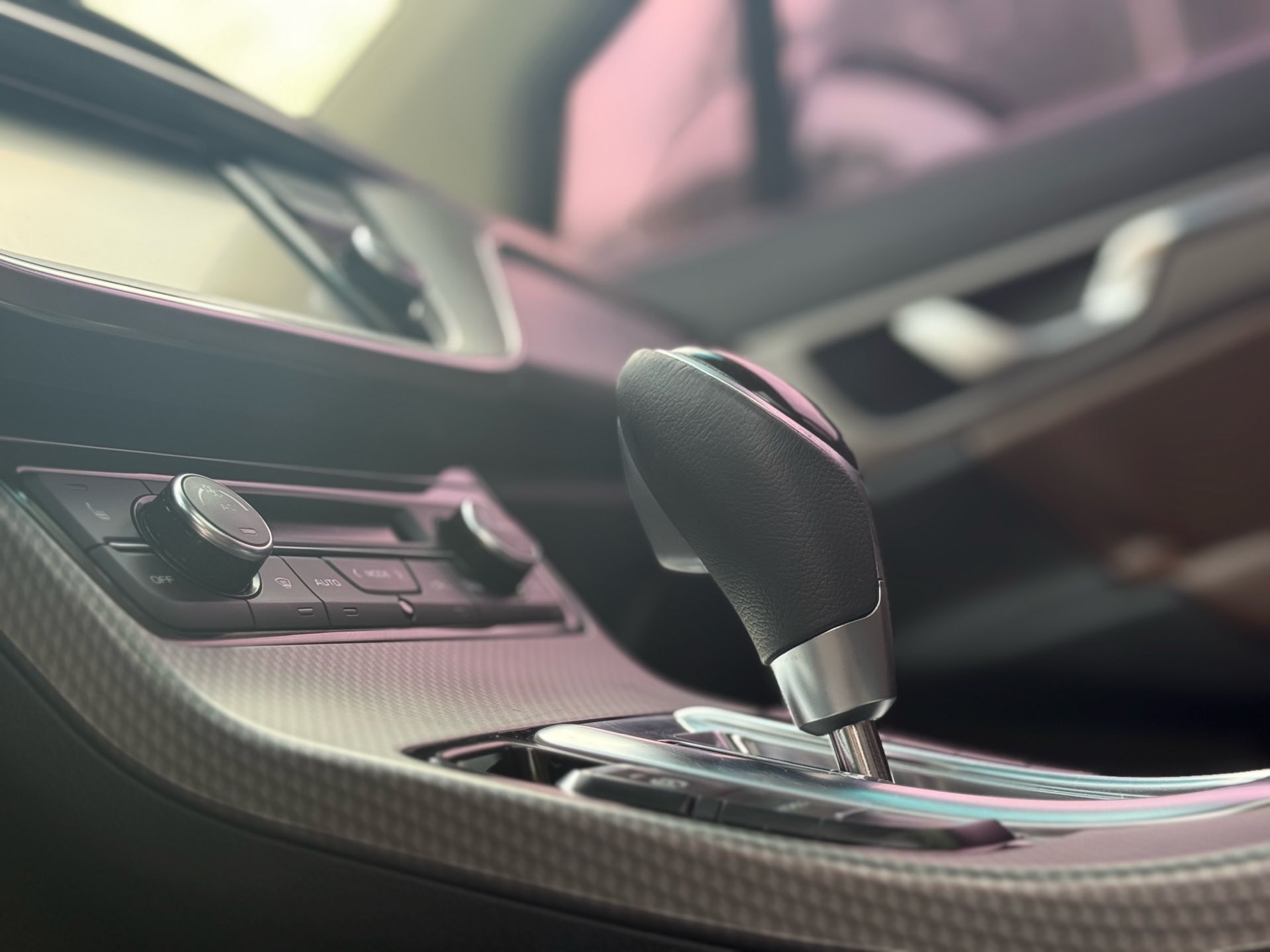 GEELY Emgrand GS 2016 car image #13
