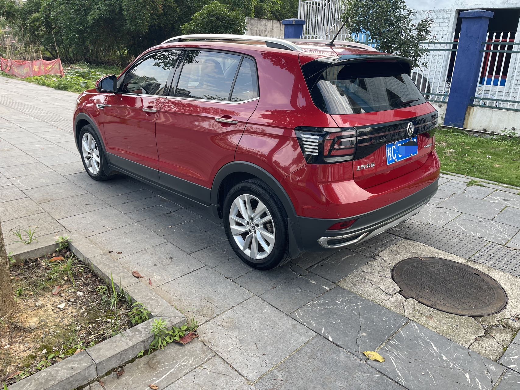 Volkswagen T-Cross 2019 #5 Volkswagen T-Cross 2019 car image #5