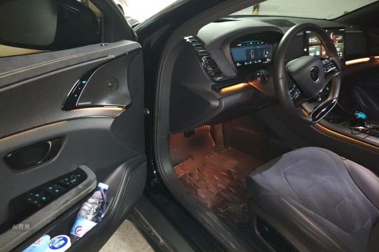 BYD Han 2023 car image #18