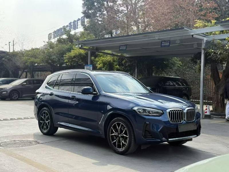 BMW X3 2022 car image #4