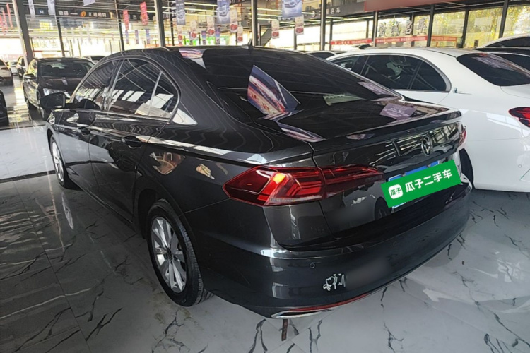 Volkswagen Bora 2020 imagen de coche #5