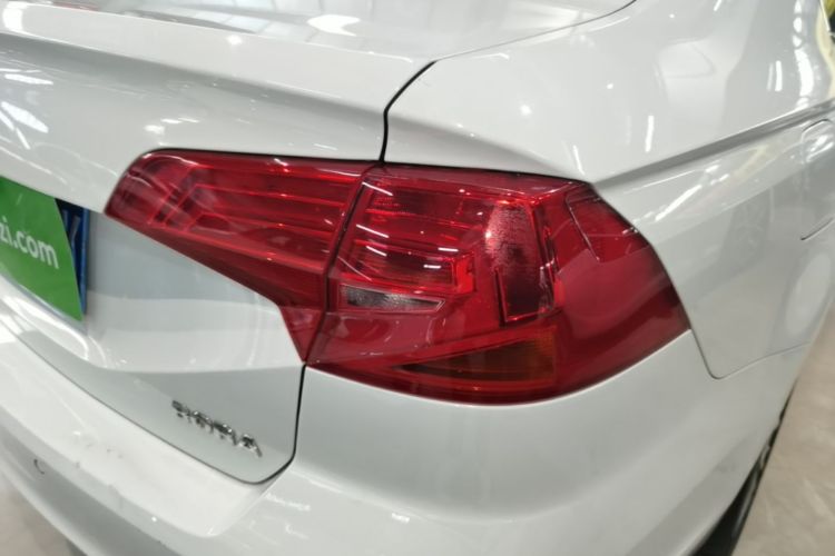 Volkswagen Bora 2020 car image #8