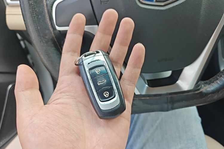 GEELY Emgrand 2018 #9 GEELY Emgrand 2018 car image #9