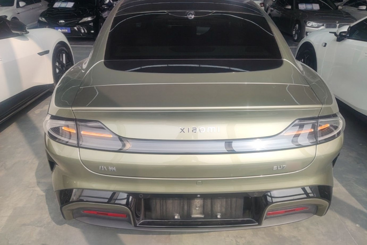 MI SU7 2025 car image #6