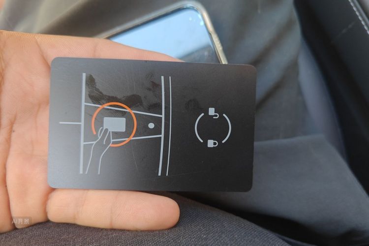 Tesla Model 3 2022 car image #10
