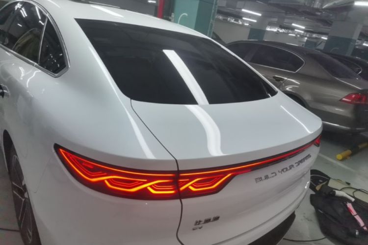 BYD Han 2023 #6 BYD Han 2023 car image #6