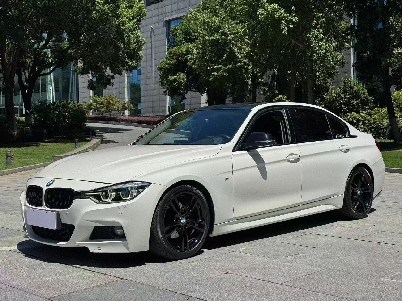 BMW 3 Series 2018 BMW 3 Series 2018 car image