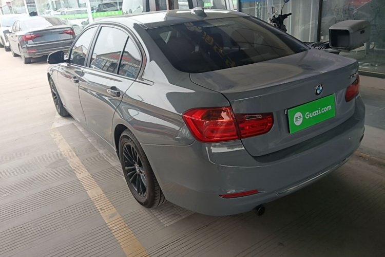 BMW 3 Series 2015 #5 BMW 3 Series 2015 car image #5