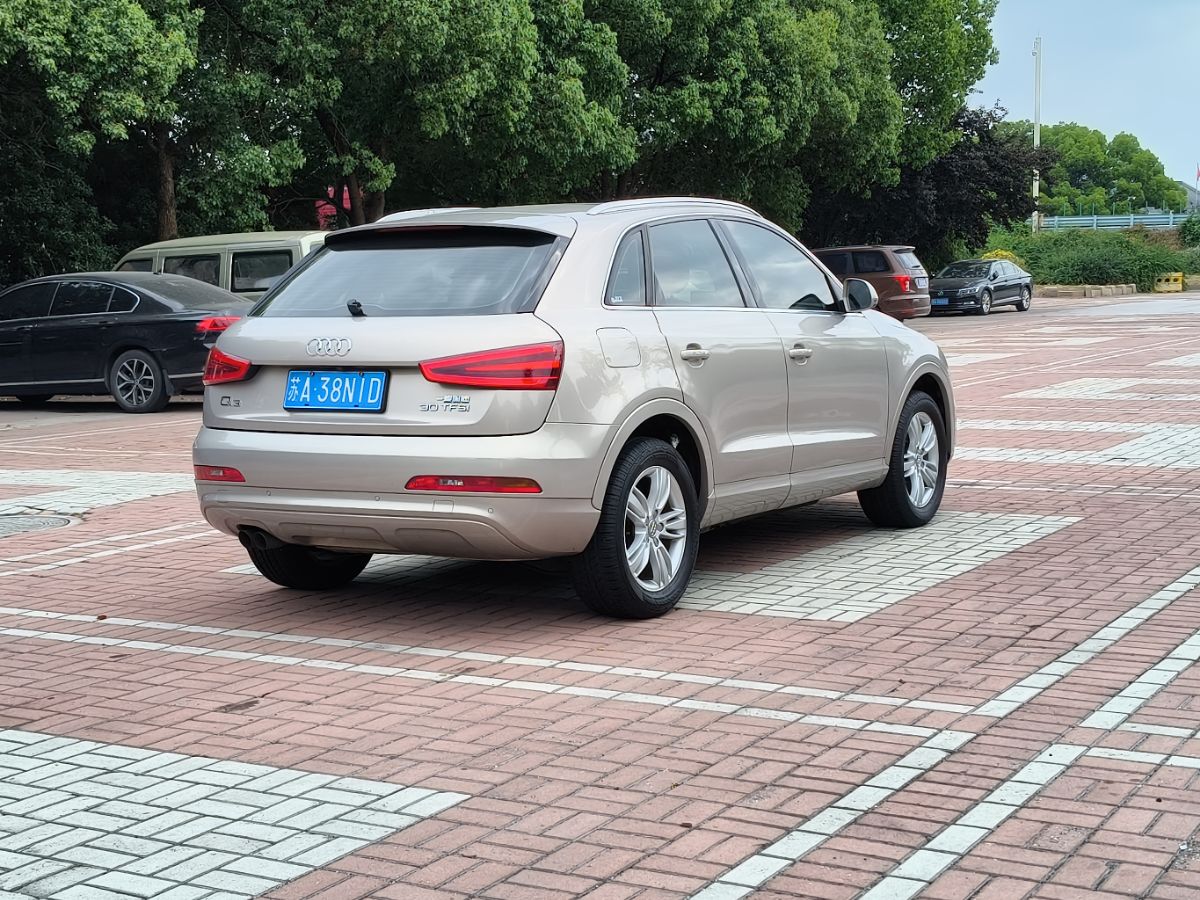 Audi Q3 2015 #7 Audi Q3 2015 car image #7