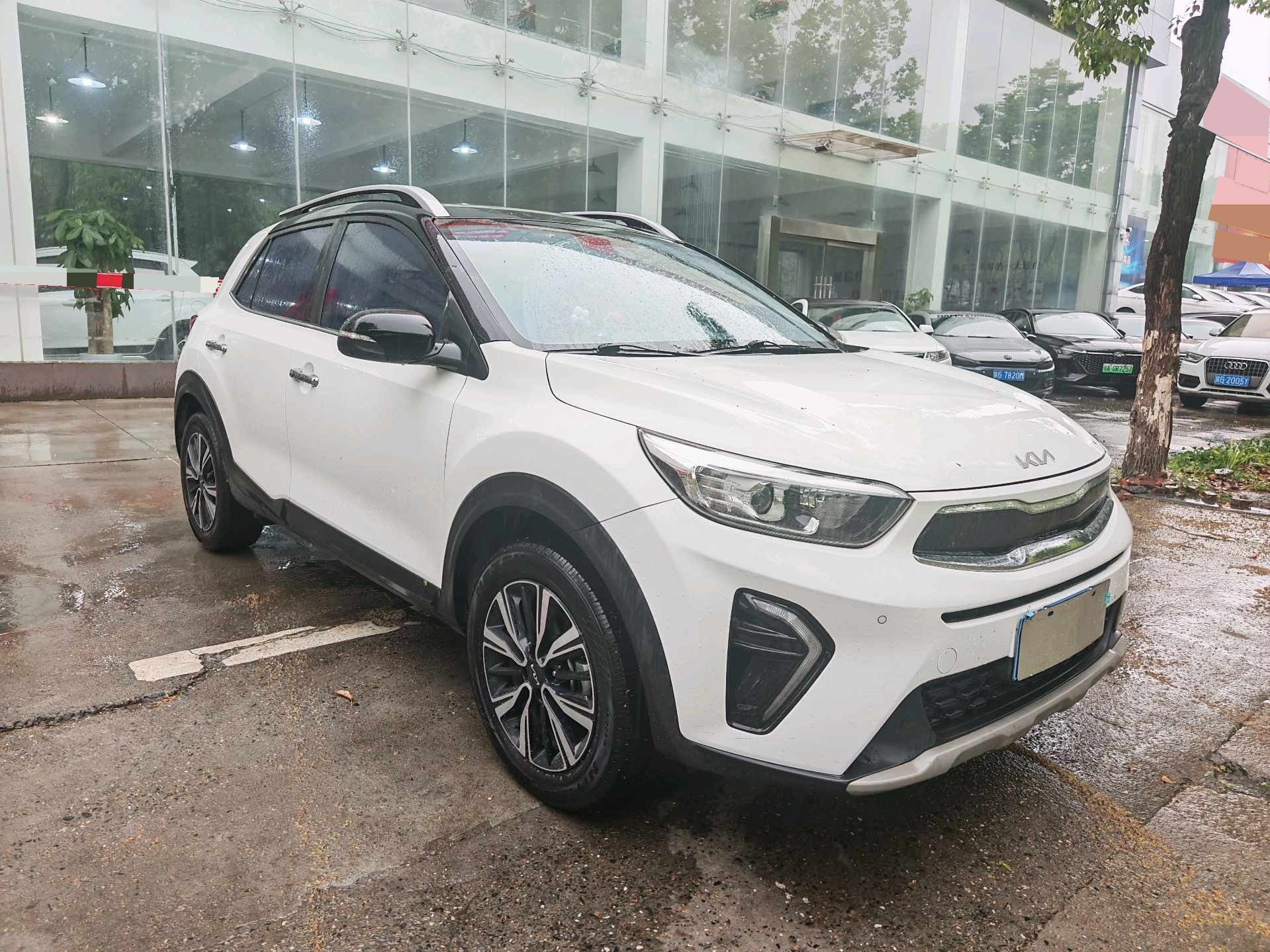 Kia KX1 2022 car image #3