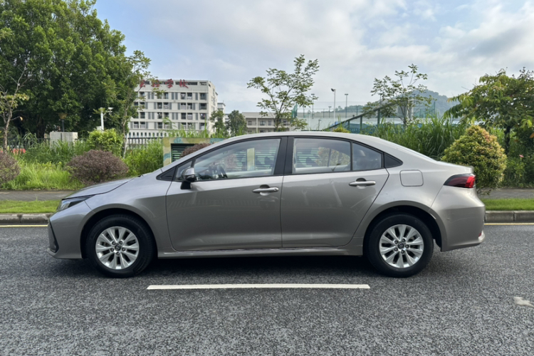 Toyota Corolla 2020 car image #10