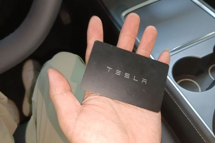 Tesla Model Y 2022 #9 Tesla Model Y 2022 car image #9
