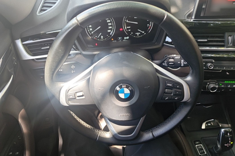 BMW X1 2020 #11 BMW X1 2020 car image #11