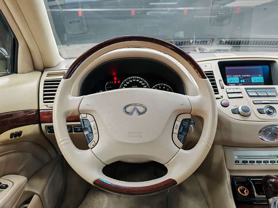 日产 CIMA 2004 汽车图片 #23