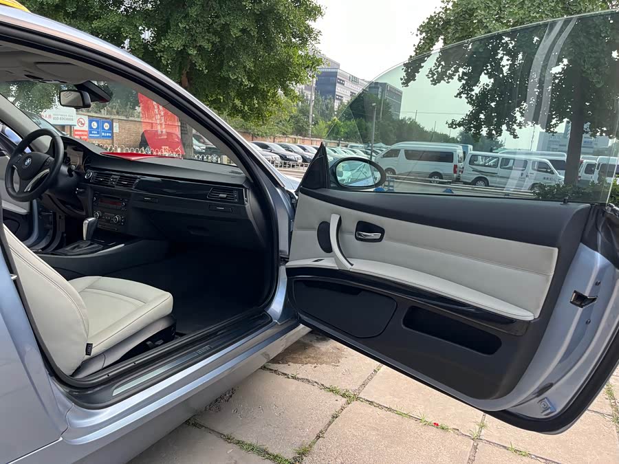 BMW 3 Series (Imported) 2009 car image #23